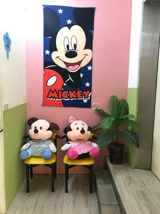 Mickey House-Fuxing Apartment Taichung Exterior photo